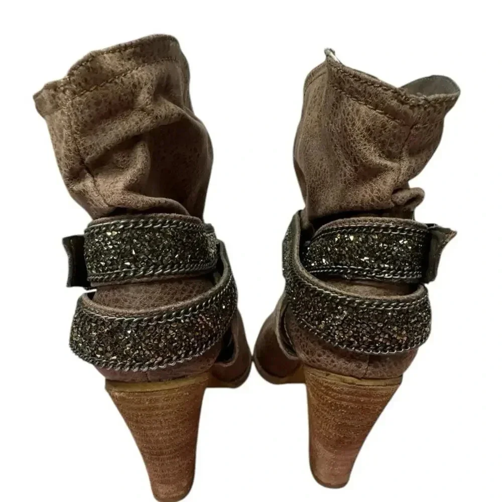 Not Rated Brown western-style ankle boots with embellished straps. Size 8